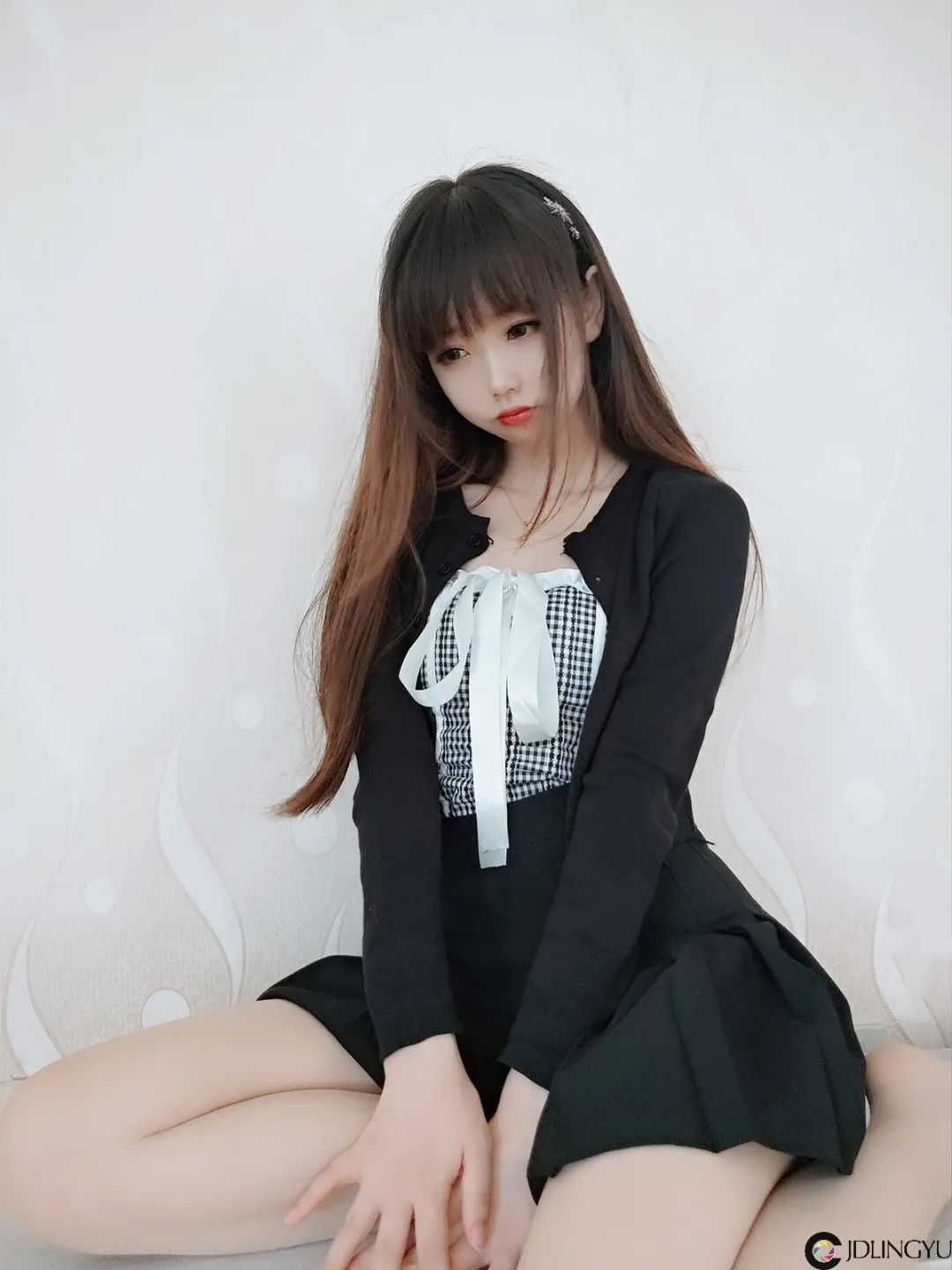 妹子絲襪都破了，好心疼??！插圖26
